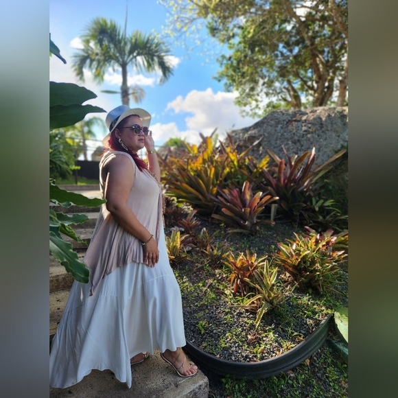 Meet your Posher, Keila - Picture 16 of 16